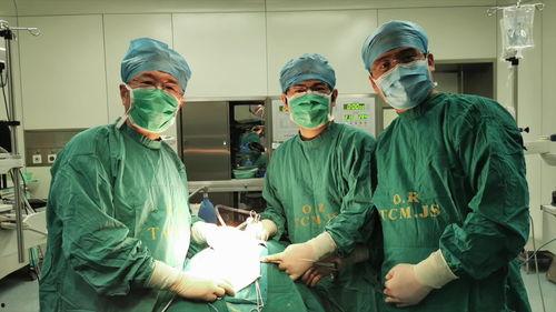 成人肛门治疗视频教程,成人护理必备技能解析